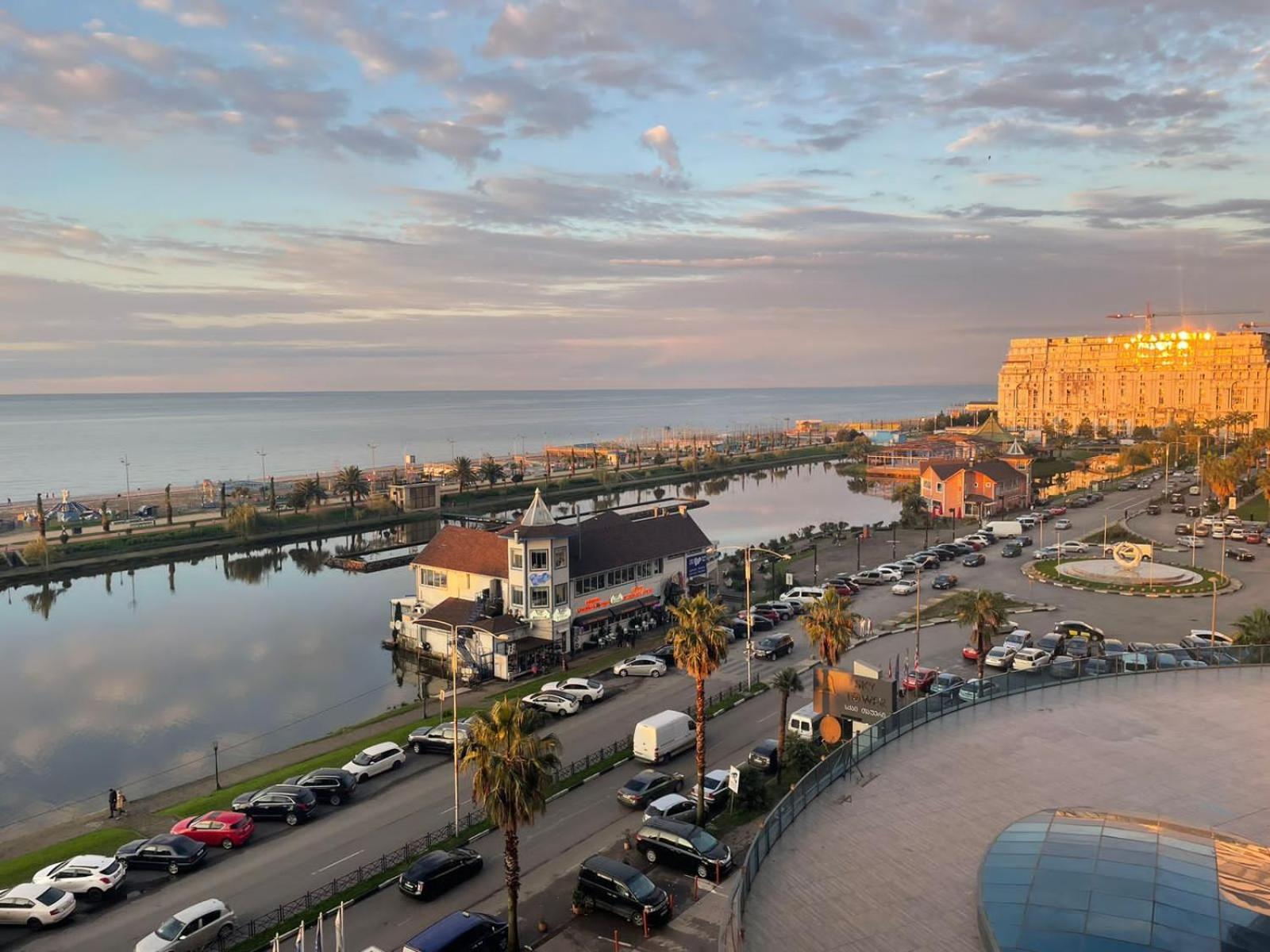 Orbi City Panoramic View Batoemi Buitenkant foto